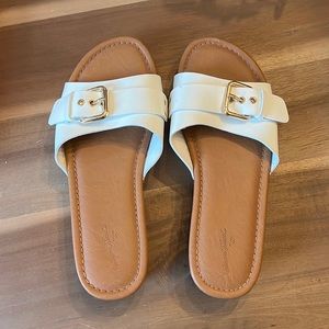 Women’s Kora Faux Wood Bottom Sandals, size 6.5